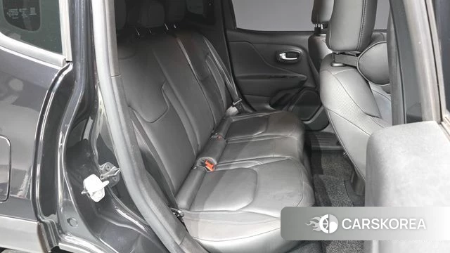 Jeep Renegade 2021 Черный из Кореи, фото 3