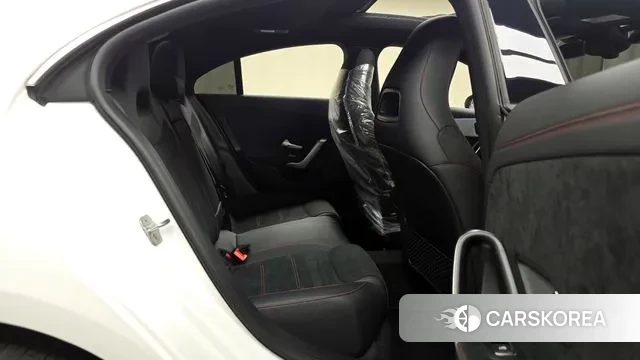 Mercedes-Benz CLA-Class C118 2025 Белый из Кореи, фото 3