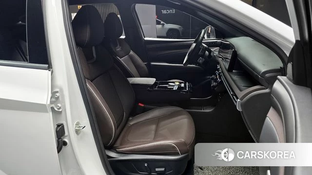 Hyundai The New Tucson (NX4) 2024 Белый из Кореи, фото 3