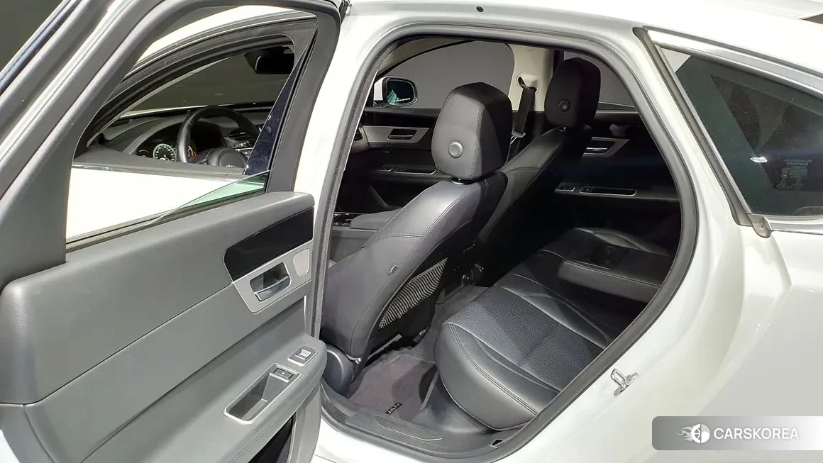 Jaguar XF (X260) 2018 Белый из Кореи, фото 3