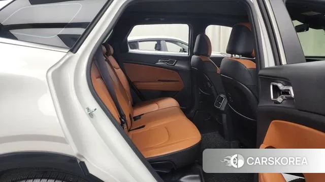 Kia Sportage 5th Generation 2022 Белый из Кореи, фото 3