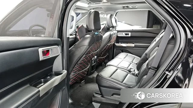 Ford Explorer 6th Generation 2021 Черный из Кореи, фото 3