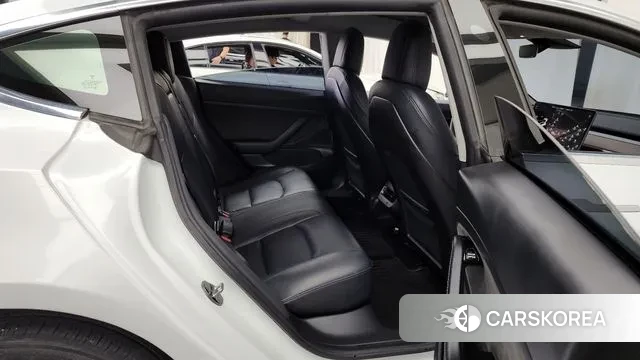 Tesla Model 3 2020 Белый из Кореи, фото 3