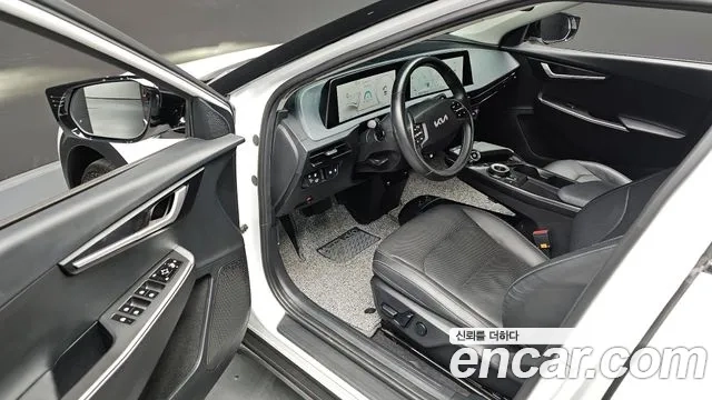 Kia EV6 2022 Белый из Кореи, фото 3