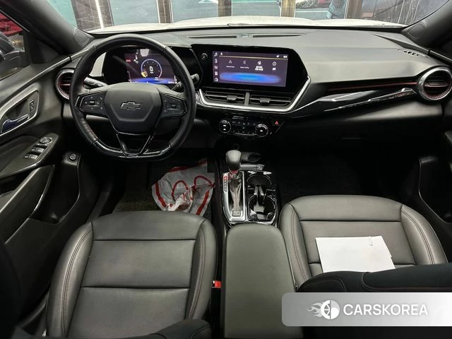 Chevrolet (GM Daewoo) Trax Crossover 2023 Белый из Кореи, фото 3