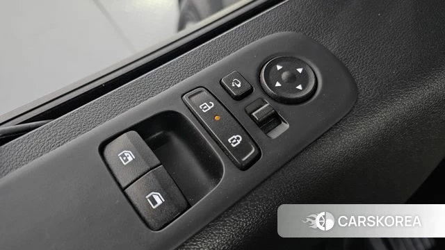 Hyundai Staria 2024 Черный из Кореи, фото 3