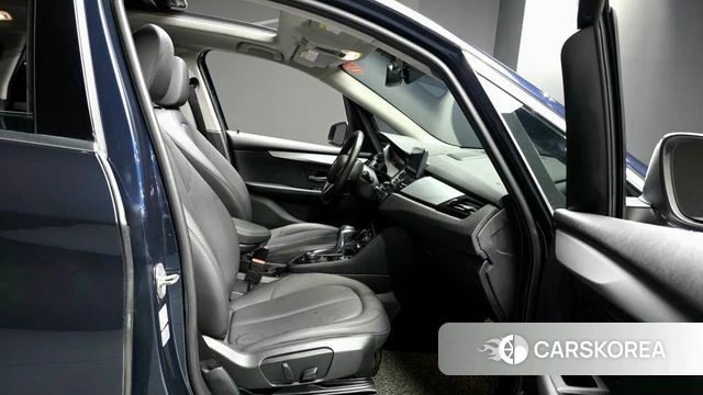 BMW 2 Series Active Tourer (F45) 2018 Синий из Кореи, фото 3