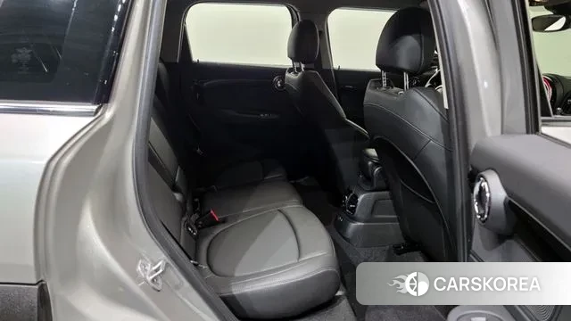 Mini Cooper Countryman 2023 Серебристо-серый из Кореи, фото 3