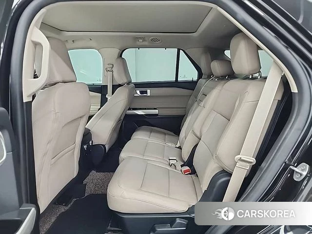 Ford Explorer 6th Generation 2022 Черный из Кореи, фото 3