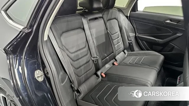 Volkswagen 7th Generation of Jetta 2022 Черный из Кореи, фото 3