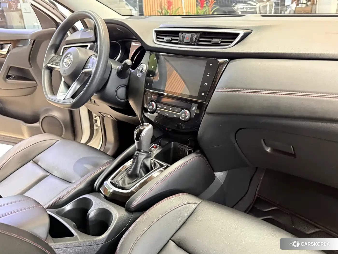 Nissan Qashqai 2022 Белый из Китая, фото 3