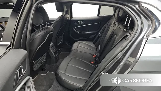 BMW 1 Series (F40) 2021 Серый из Кореи, фото 3