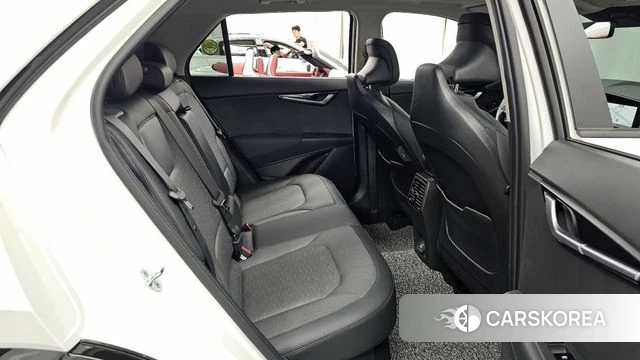 Kia Di Ol Nu Niro 2022 Белый из Кореи, фото 3