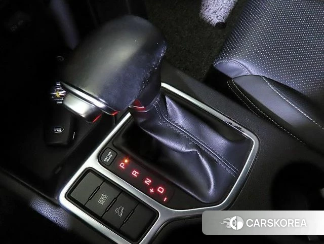 Kia Sportage The Bold 2018 Белый из Кореи, фото 3
