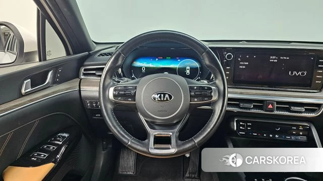 Kia K5 3rd generation 2020 Белый из Кореи, фото 3
