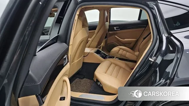 Porsche Panamera (971) 2018 Серый из Кореи, фото 3