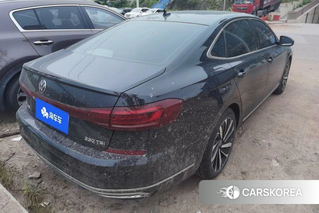 Volkswagen Passat 2023 Черный из Китая, фото 3