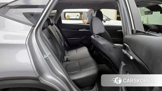 Kia Seltos 2021 Серый из Кореи, фото 3