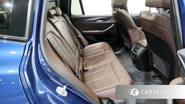 BMW iX3 2024 Синий из Кореи, фото 3