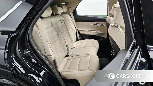 Genesis GV70 2021 Черный из Кореи, фото 3