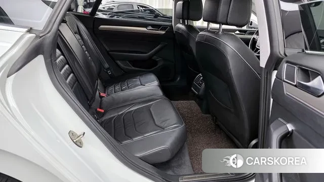 Volkswagen Arteon 2019 Белый из Кореи, фото 3