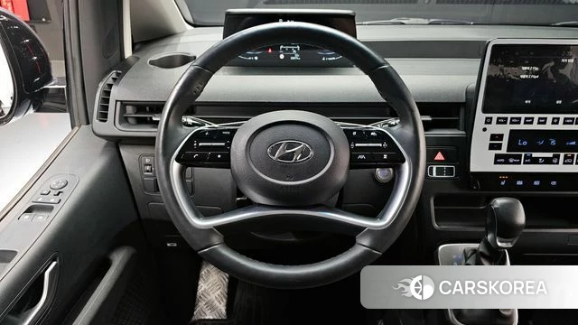 Hyundai Staria 2023 Серый из Кореи, фото 3