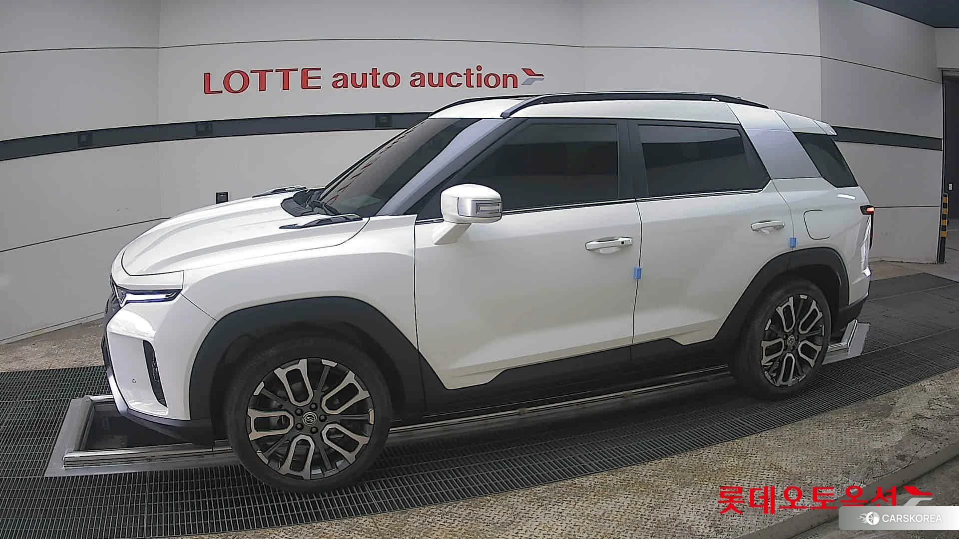 SsangYong Torres 2023 Белый из Кореи, фото 3