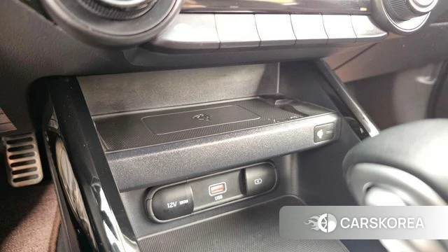 Kia The New K3 2nd generation 2024 Белый из Кореи, фото 3