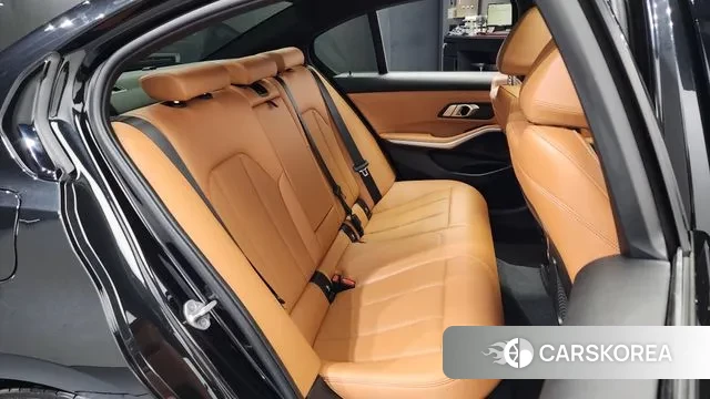 BMW 3 Series (G20) 2023 Черный из Кореи, фото 3