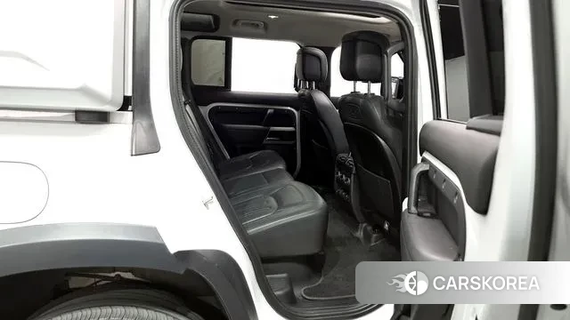 Land Rover Defender (L663) 2021 Белый из Кореи, фото 3