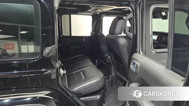 Jeep Wrangler (JL) 2021 Черный из Кореи, фото 3