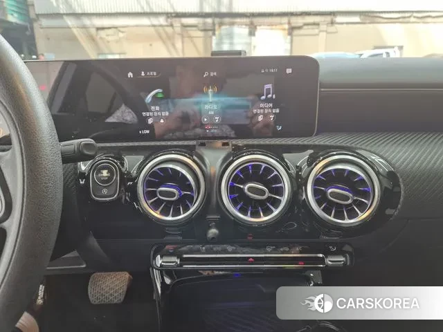 Mercedes-Benz A-Class W177 2020 Серый из Кореи, фото 3