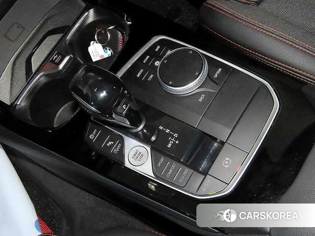 BMW 1 Series (F40) 2021 Черный из Кореи, фото 3