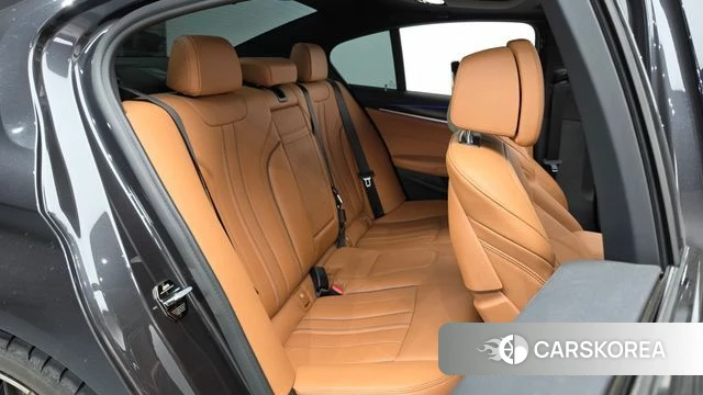 BMW 5 Series (G30) 2020 Серый из Кореи, фото 3