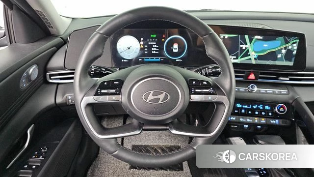 Hyundai The New Avante (CN7) 2025 Серебристо-серый из Кореи, фото 3