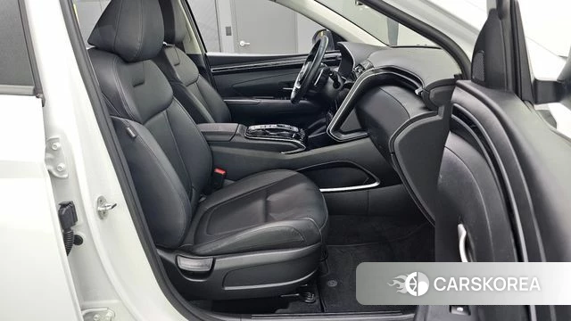 Hyundai Tucson (NX4) 2021 Белый из Кореи, фото 3