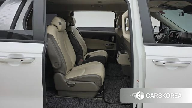 Kia Carnival 4th generation 2022 Белый из Кореи, фото 3
