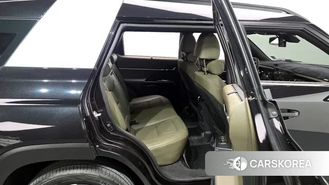 Ssangyong Torres 2023 Черный из Кореи, фото 3