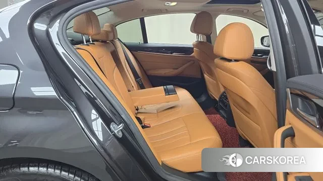 BMW 5 Series (G30) 2020 Серый из Кореи, фото 3