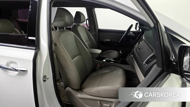 Kia The New Carnival 2019 Белый из Кореи, фото 3