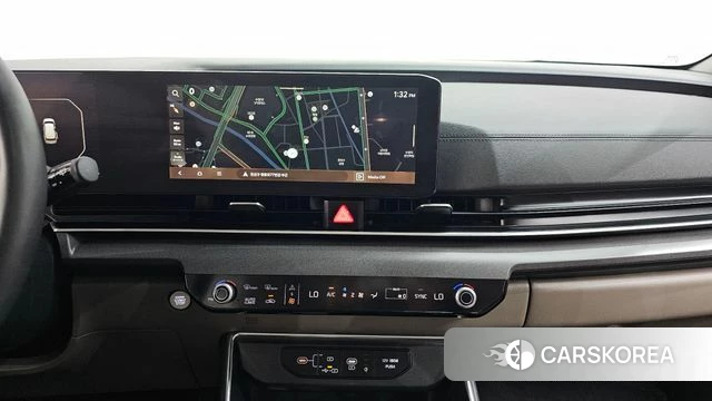 Kia The New Carnival 4th Generation 2023 Белый из Кореи, фото 3