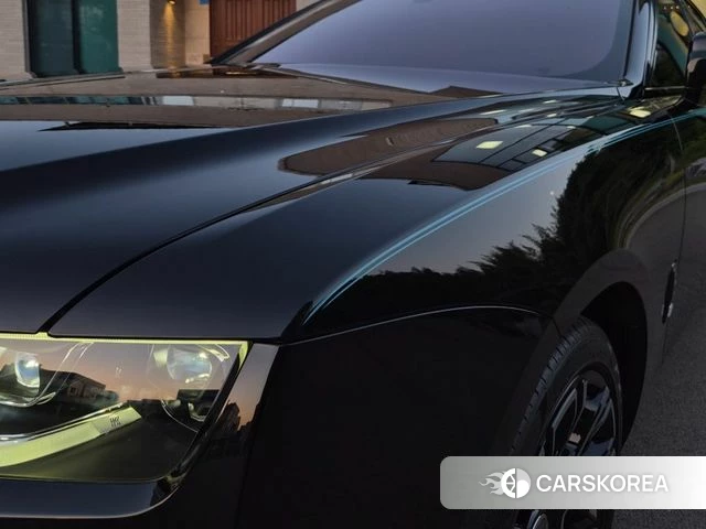 Rolls-Royce Ghost 2nd Generation 2023 Черный из Кореи, фото 3