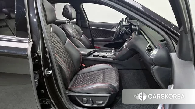 Genesis G70 2018 Черный из Кореи, фото 3