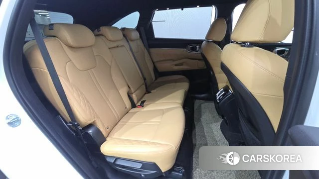 Kia Sorento 4th Generation 2023 Белый из Кореи, фото 3