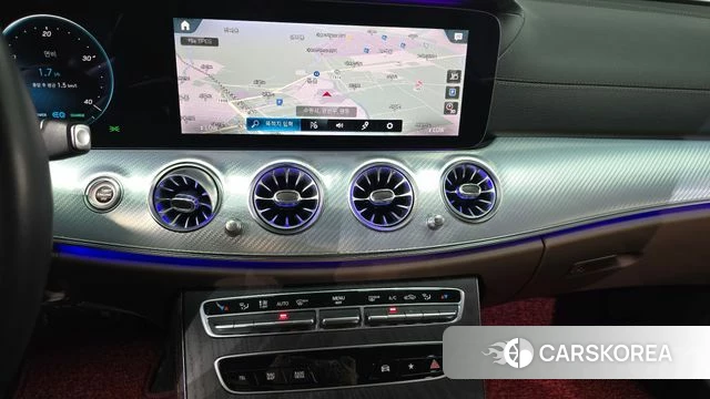 Mercedes-Benz E-Class W213 2021 Белый из Кореи, фото 3