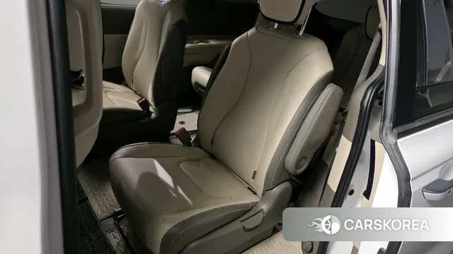 Kia Carnival 4th generation 2021 Белый из Кореи, фото 3