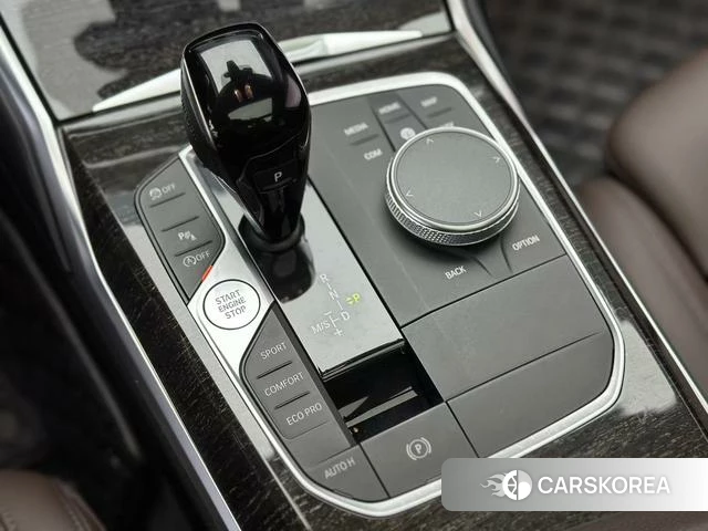 BMW 3 series 2022 Белый из Китая, фото 3