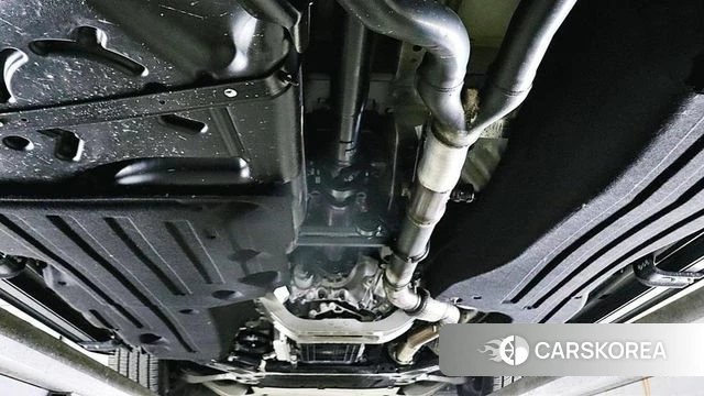 Ford Explorer 6th Generation 2025 Белый из Кореи, фото 3