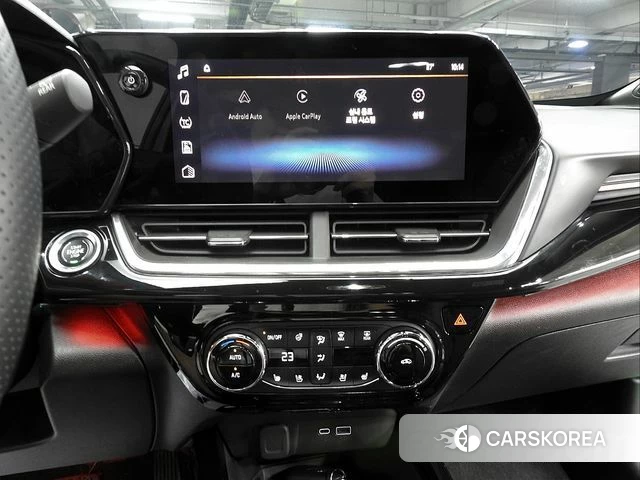 Chevrolet (GM Daewoo) Trax Crossover 2023 Черный из Кореи, фото 3