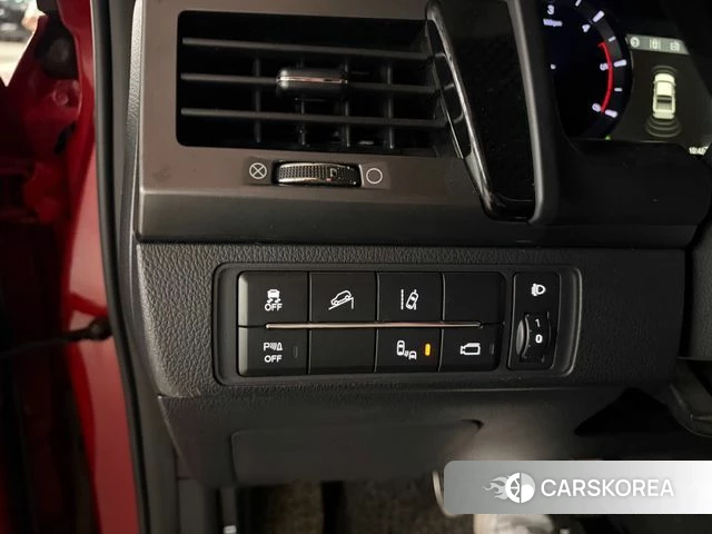 Ssangyong The New Rexton Sports Cannes 2021 Красный из Кореи, фото 3